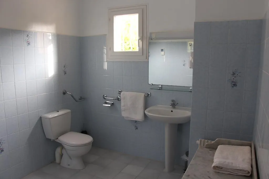 Hotel Les Oliviers Draguignan 2*,  France
