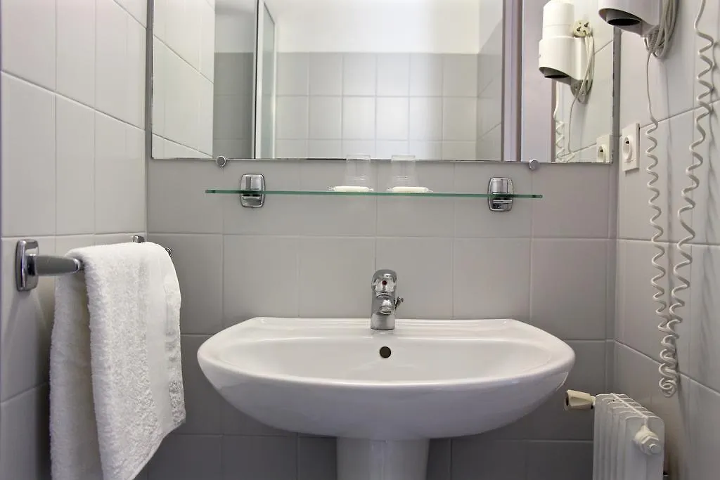 Hotel Les Oliviers Draguignan